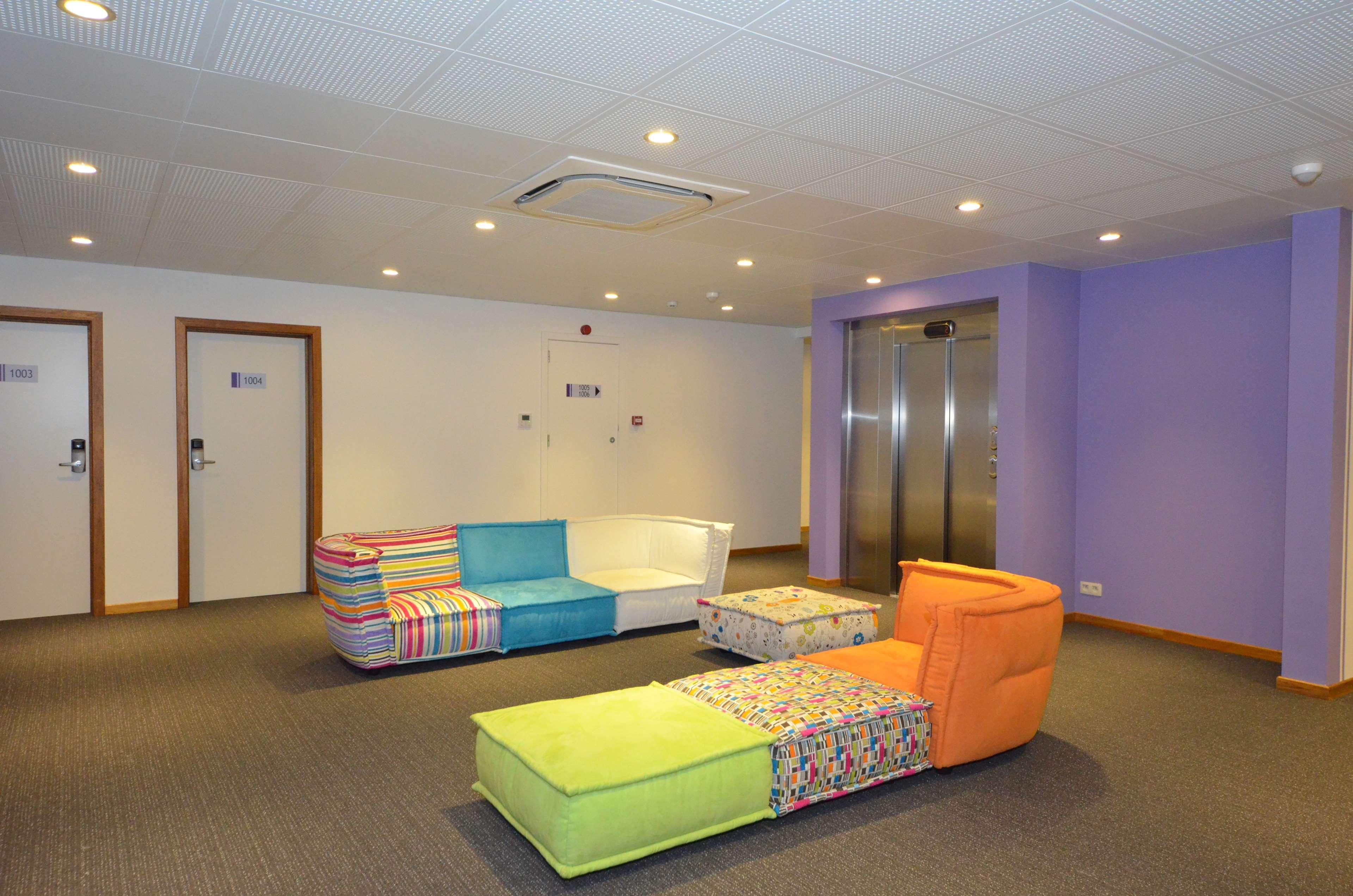 Ibis Styles Charleroi Airport Aero 44 Exterior foto