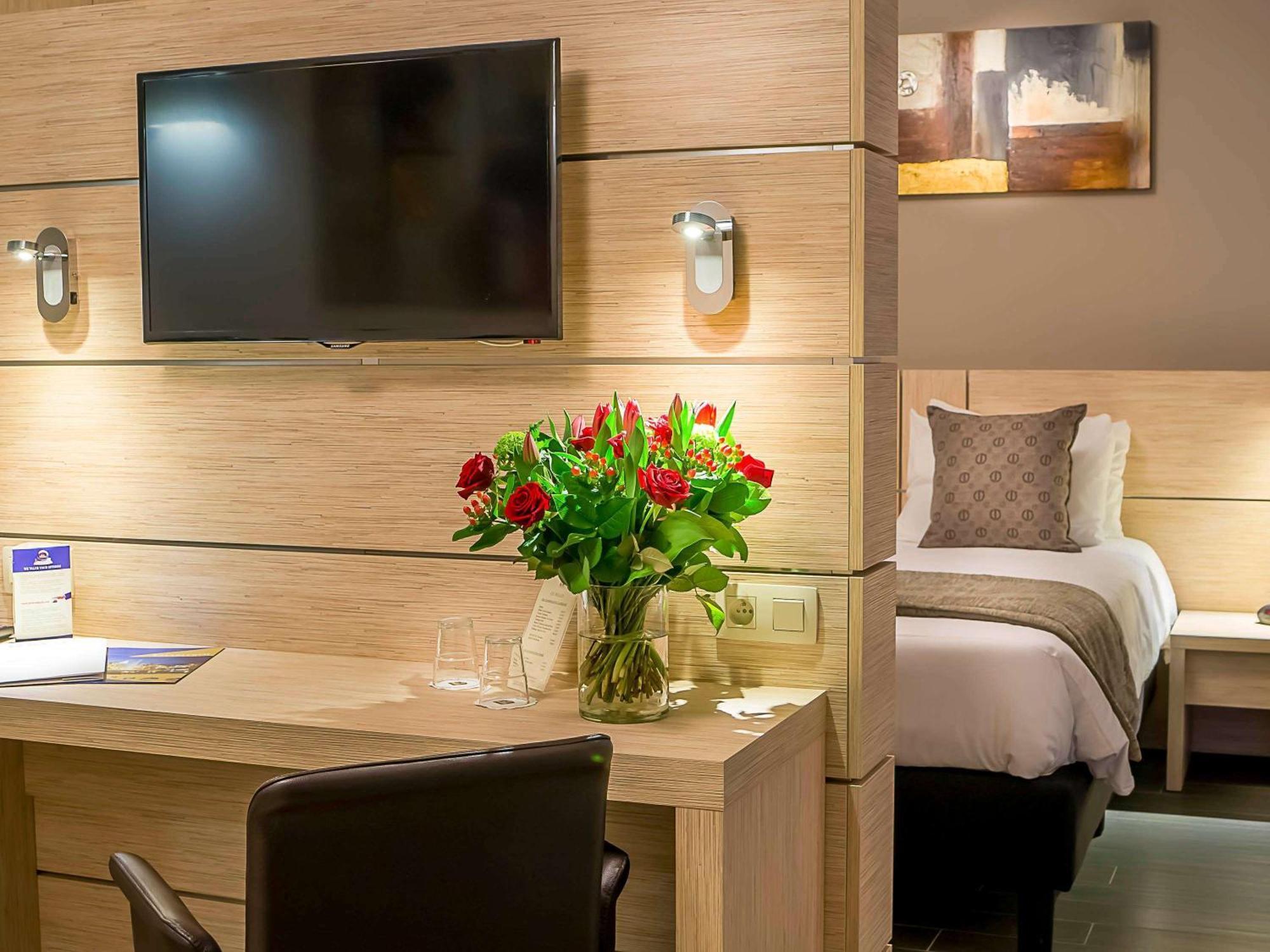 Ibis Styles Charleroi Airport Aero 44 Exterior foto