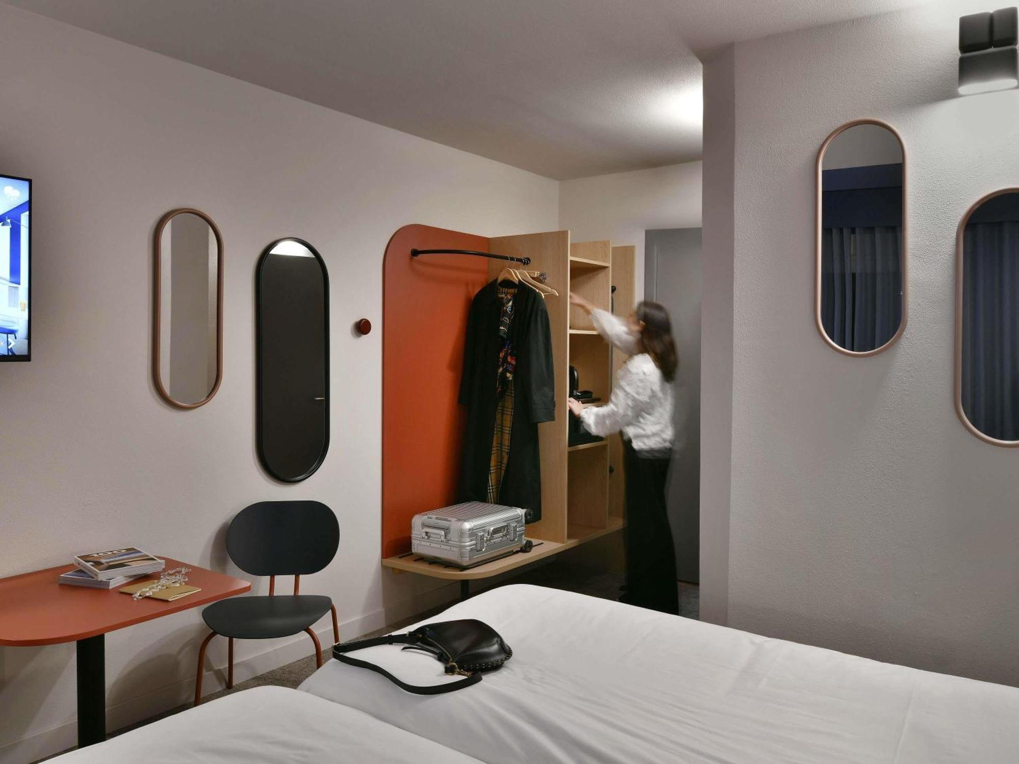 Ibis Styles Charleroi Airport Aero 44 Exterior foto